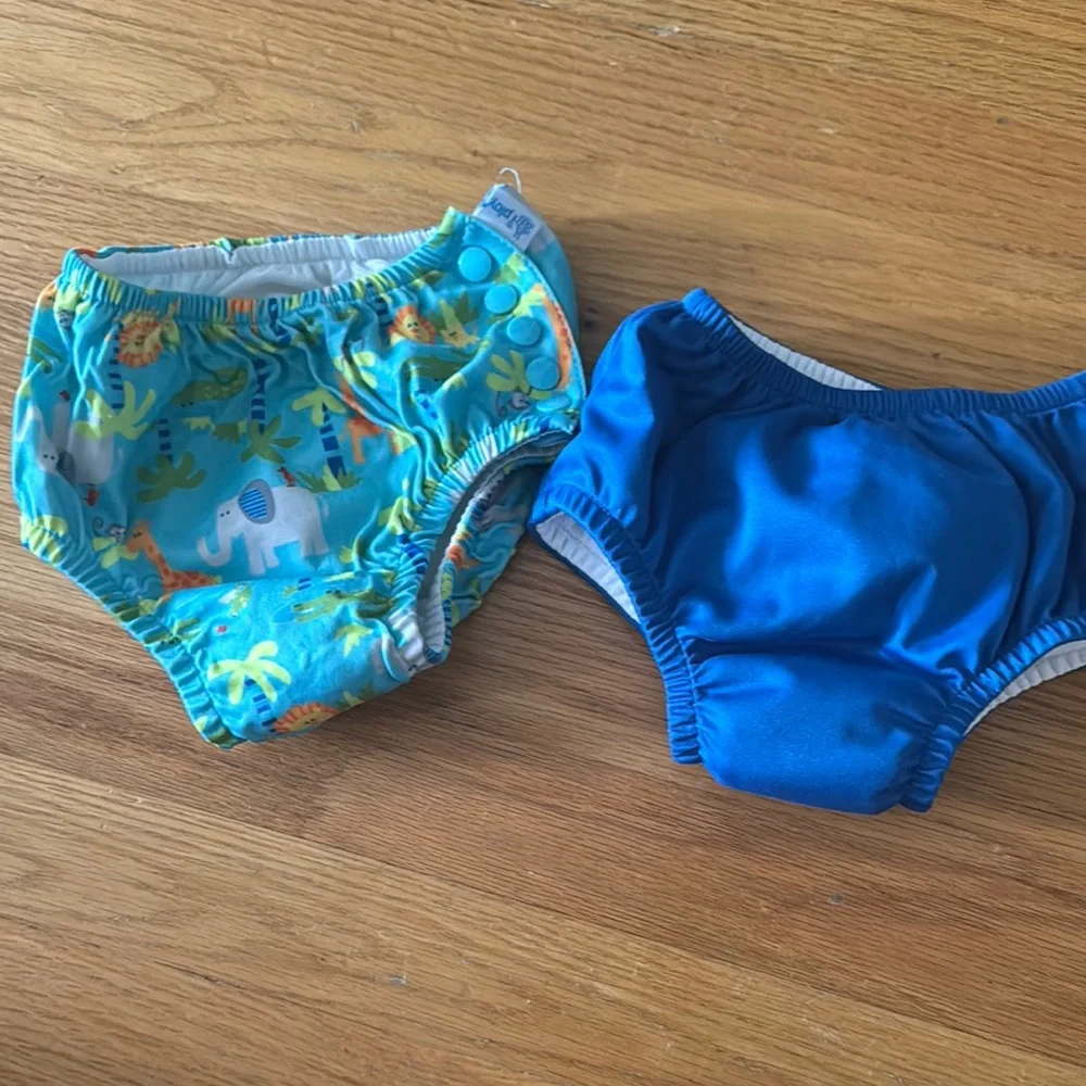 i play baby and green sprouts Blue and Animal Print Diaper Covers